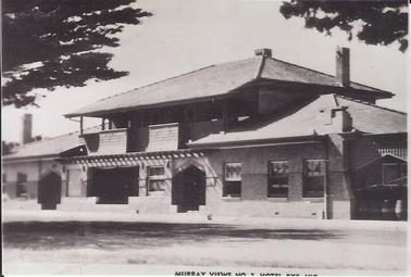 Rye Hotel, Rye Vic.  1950s