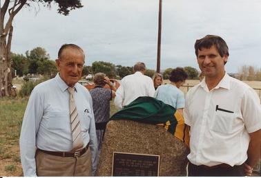 Ray Cairns and Bob Riley at Cairns Family Grave (at Boneo).   Bicentennial Project early 1989