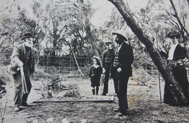 Robert Rowley with Mr Fred and Mrs Georgina Meaden with children Richard Beaton and Thos White