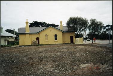 Photo of Old Post Office after demolition next door of old Telecom building site of PMG yard, April 2001