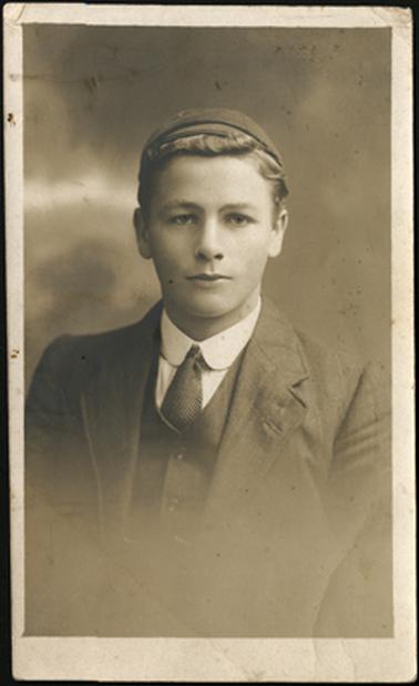A head and shoulders image of Hugh Stone (school boy) ?