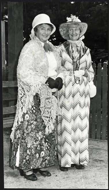 Two ladies in period costume at the Picnic in the Mornington Park Celebrations